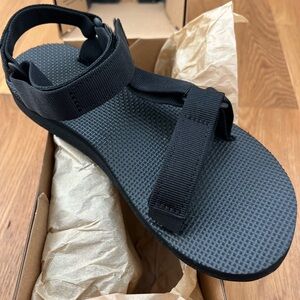 Teva Original Universal Women's Black Strappy Sport Sandals